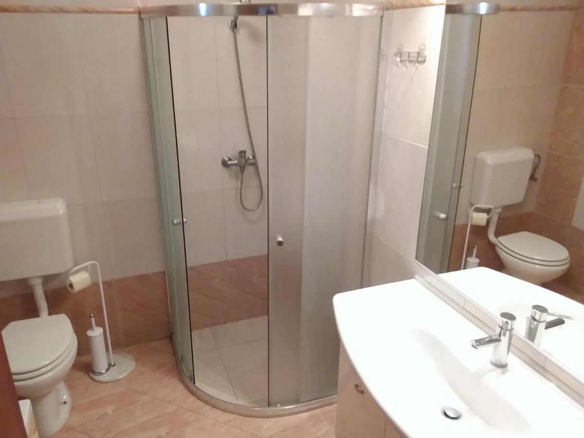 Apartman Tomo Пула Экстерьер фото